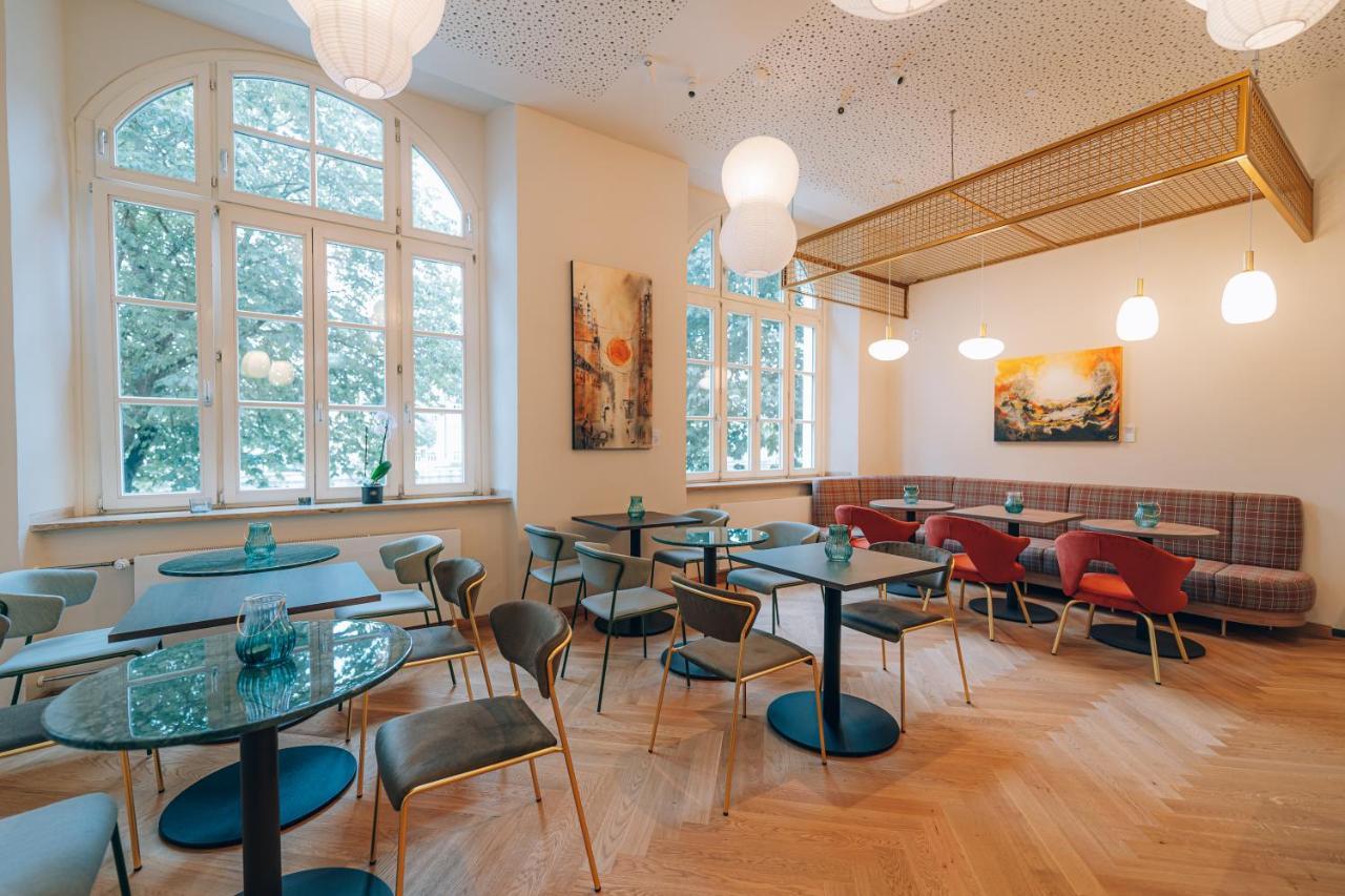 Hotel Amalia - Boutique Hotel 兰茨胡特 外观 照片