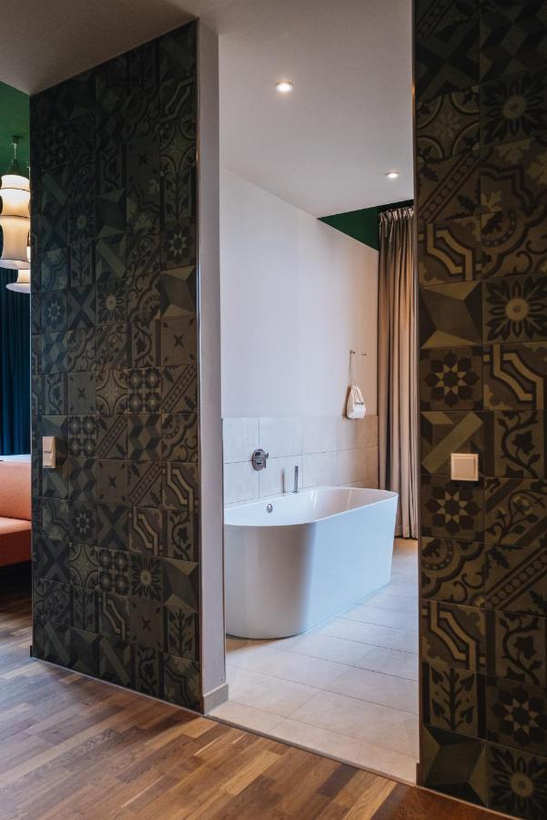 Hotel Amalia - Boutique Hotel 兰茨胡特 外观 照片